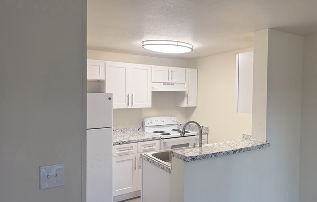 3 beds, 2 baths, 1,126 sqft, $2,450, Unit E101