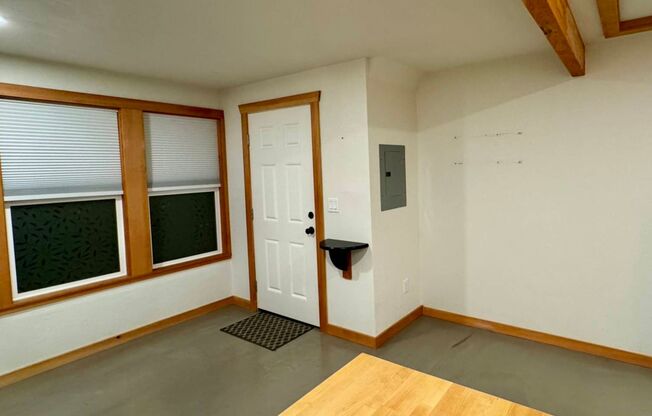 Charming 1BR in Convenient Eugene Location!