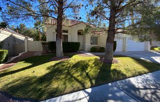 PECCOLE RANCH 4 BEDROOM WITH A POOL!