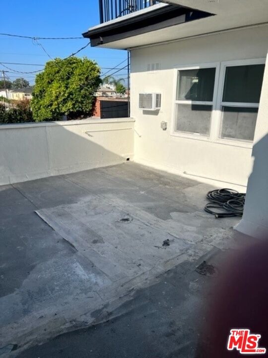 6006 W PICO BLVD