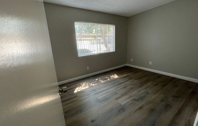 2 beds, 2 baths, 914 sqft, $1,650, Unit 402