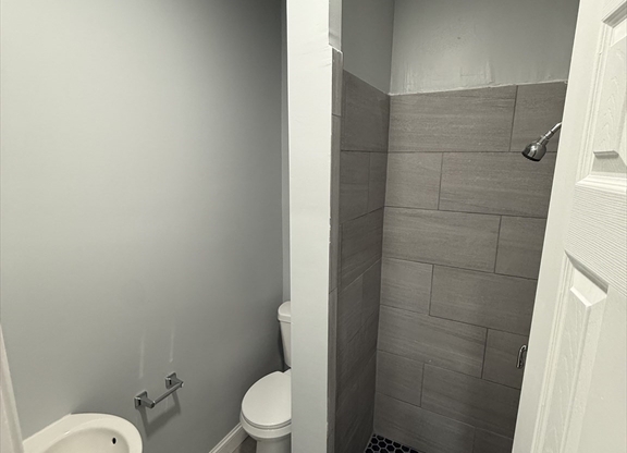 76 WALNUT PARK