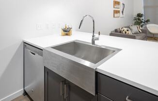 apron sink