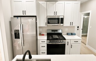 4300 N KIMBALL