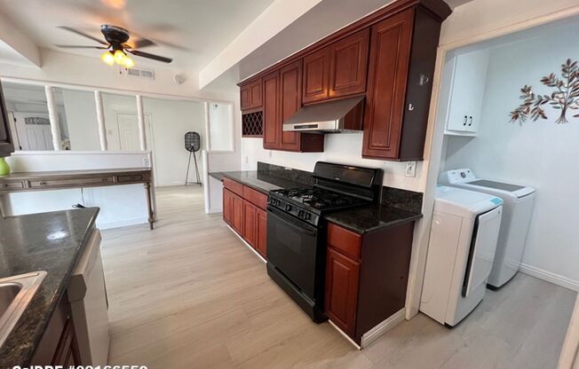 Price Lowered! Arcadia 3 Bedroom Home