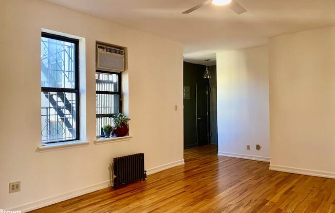 1 bed, 1 bath, 820 sqft, $4,000, Unit 6H