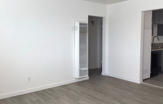 2BR 1BA Apartment in Linda Vista - Close to USD, Off Street Parking Space, Pet Friendly