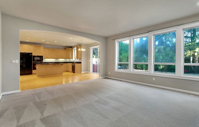 Fabulous 4BD/2.5BTH/2-Car Garage Renaissance Home in Rock Creek / Bethany area