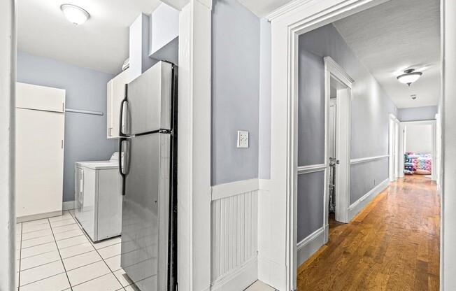 4 beds, 1 bath, 1,210 sqft, $3,000, Unit 3
