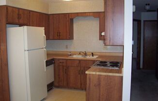 2 beds, 2 baths, $895