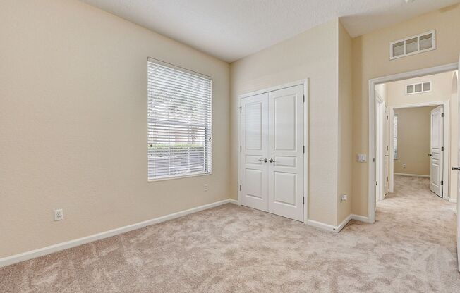 3 beds, 2 baths, $1,865, Unit UNIT 103