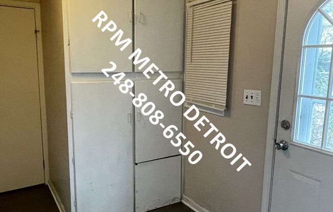 2 beds, 1 bath, $1,295, Unit (NO)