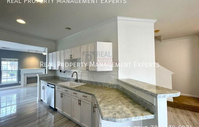 4976 PROSPERITY RDG RD