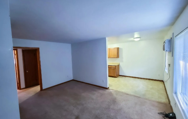 1 bed, 1 bath, $850, Unit 201