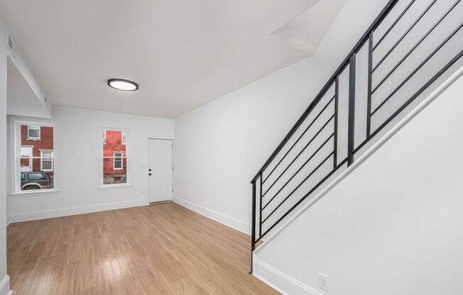 Port Richmond 3bd/2.5bth w/ Patio and Den