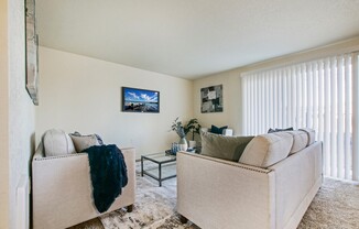 2 beds, 1 bath, 875 sqft, $1,625, Unit D37