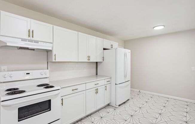 Newly Remodeled 3 Bed, 1.5 Bath with Basement! $500 off first month!