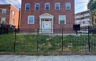 3035 30th Street SE