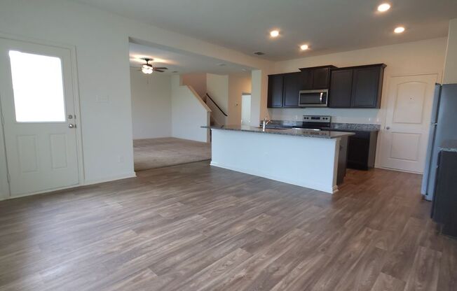 Move-In Special! SAVANNAH PLACE 4 bedroom In Converse, TX