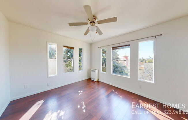 834 LAGUNA AVE