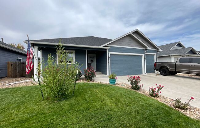 5 Car Garage, 3 Bedroom Ranch Home!