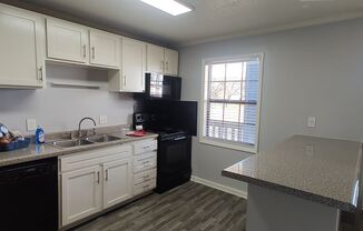 1 bed, 1 bath, 775 sqft, $900, Unit 110 - K
