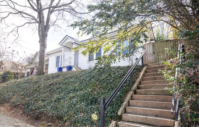 Beautifully Updated 3bd/2ba w/ Loft/Office in Desirable Inman Park Location!