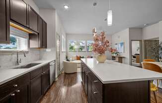 Luxury Apartments in Farmers Branch, TX