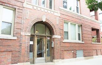 6054-56 N. Broadway / 1207-09 W. Glenlake