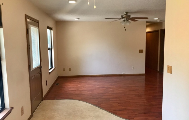 3 beds, 1 bath, $1,495