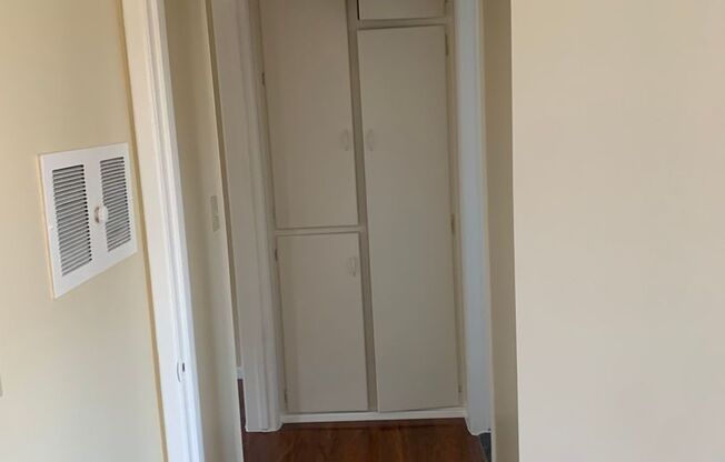 1 bed, 1 bath, $1,700