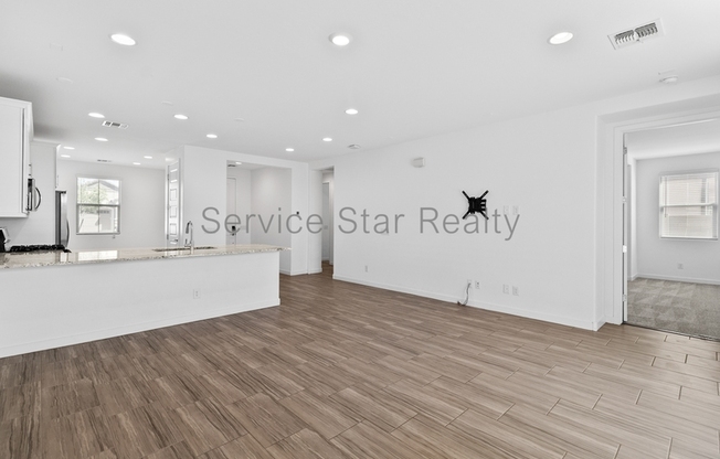 8945 W PALO VERDE DR