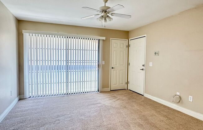 Americana LC - 5162 S. Jones Blvd #206 / 1 Bed & 1 Bath / Gated Community