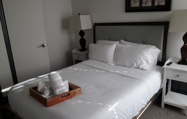 1947-1963 Whitley House Apts