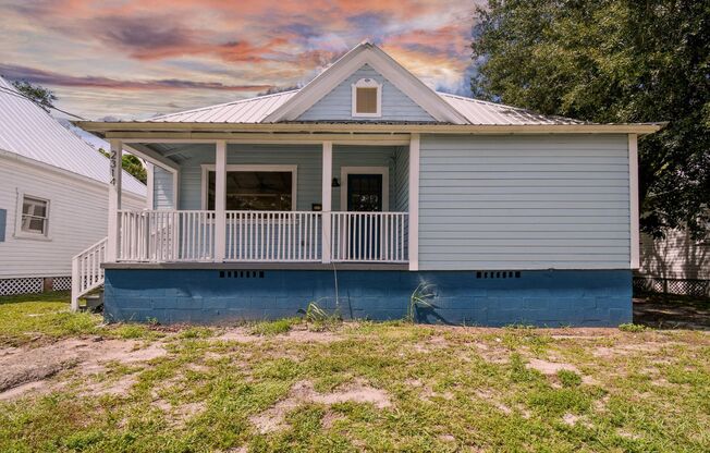 Historic Ybor City Bungalow!