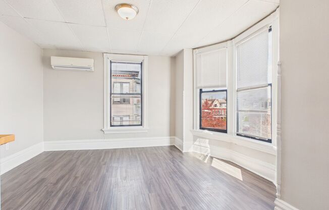 1 bed, 1 bath, 300 sqft, $975, Unit 1700 N 2nd #26