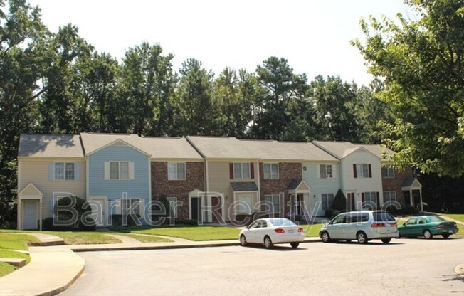 2904 FAVERSHAM PL