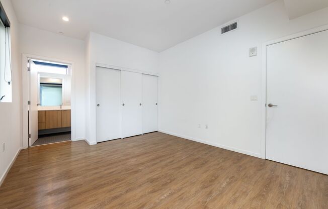 2 beds, 2 baths, 1,084 sqft, $4,200, Unit 313
