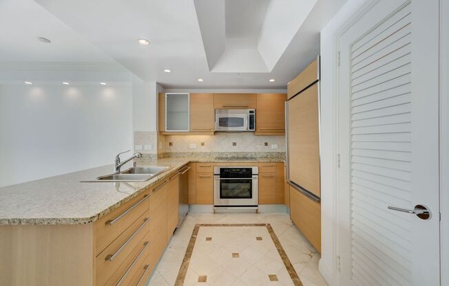 Turnberry Towers East 804- Strip/City/Mnt Views from this Stunning 1Bd/1.5Ba Residence