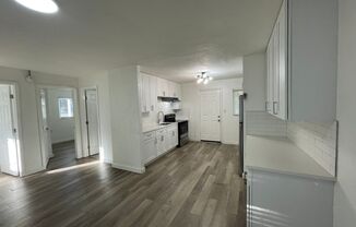 2 beds, 1 bath, 720 sqft, $1,150, Unit 726 SW 20th Ave