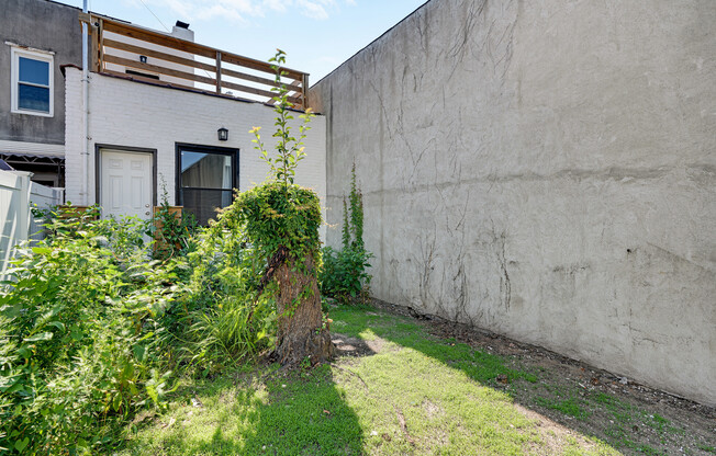 2 beds, 1 bath, $2,900, Unit 1