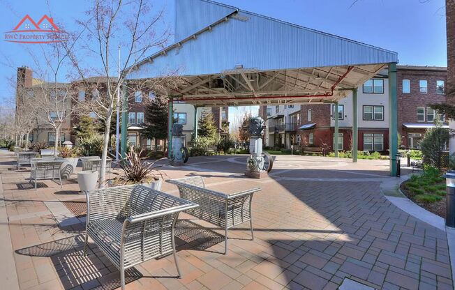 1 bed, 1 bath, $2,850, Unit #125