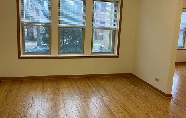 1 bed, 1 bath, $1,640, Unit 1J