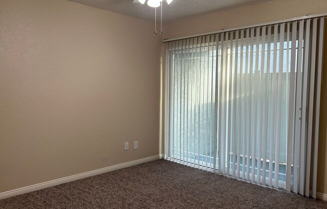 2 beds, 2 baths, 880 sqft, $2,795, Unit B-3