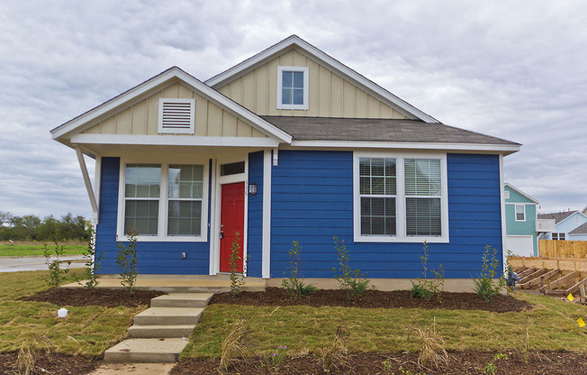 335 RACHEL ST