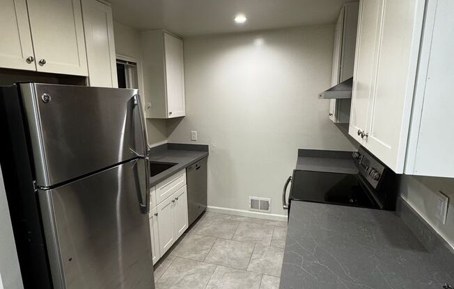 1 bed, 1 bath, $2,295, Unit 3