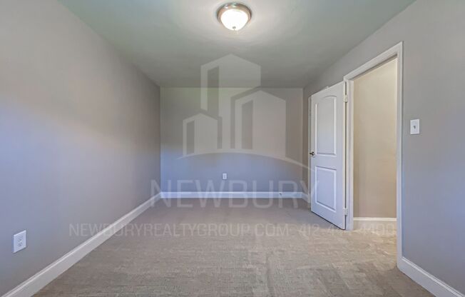 1 bed, 1 bath, 525 sqft, $915, Unit 104-01