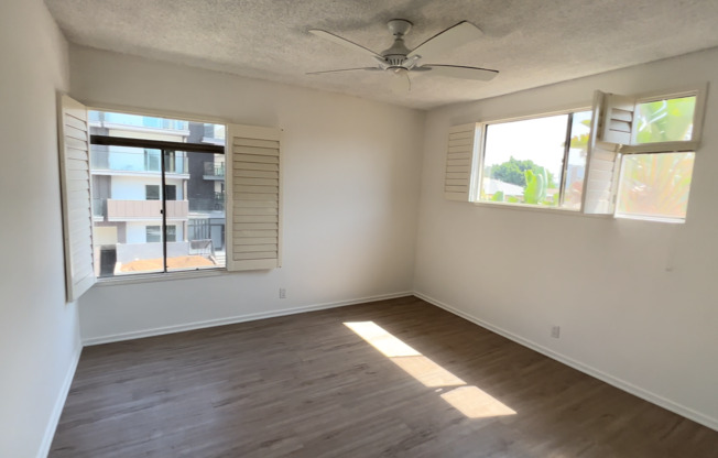 1 bed, 1 bath, $2,025, Unit 06