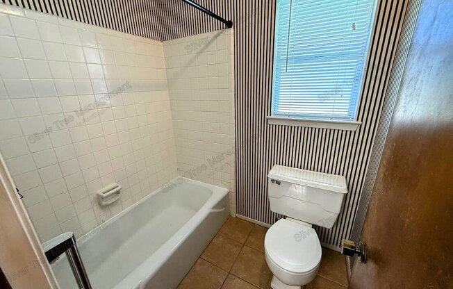 4 beds, 3 baths, 2,321 sqft, $2,695