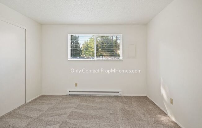 2 beds, 1 bath, $1,549, Unit 3350 SW 126th Avenue - Unit 11